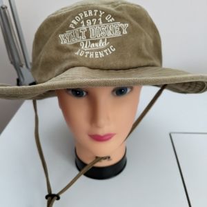 Vintage Walt Disney World Authentic Adult Khaki Bucket Safari Canvas Hat